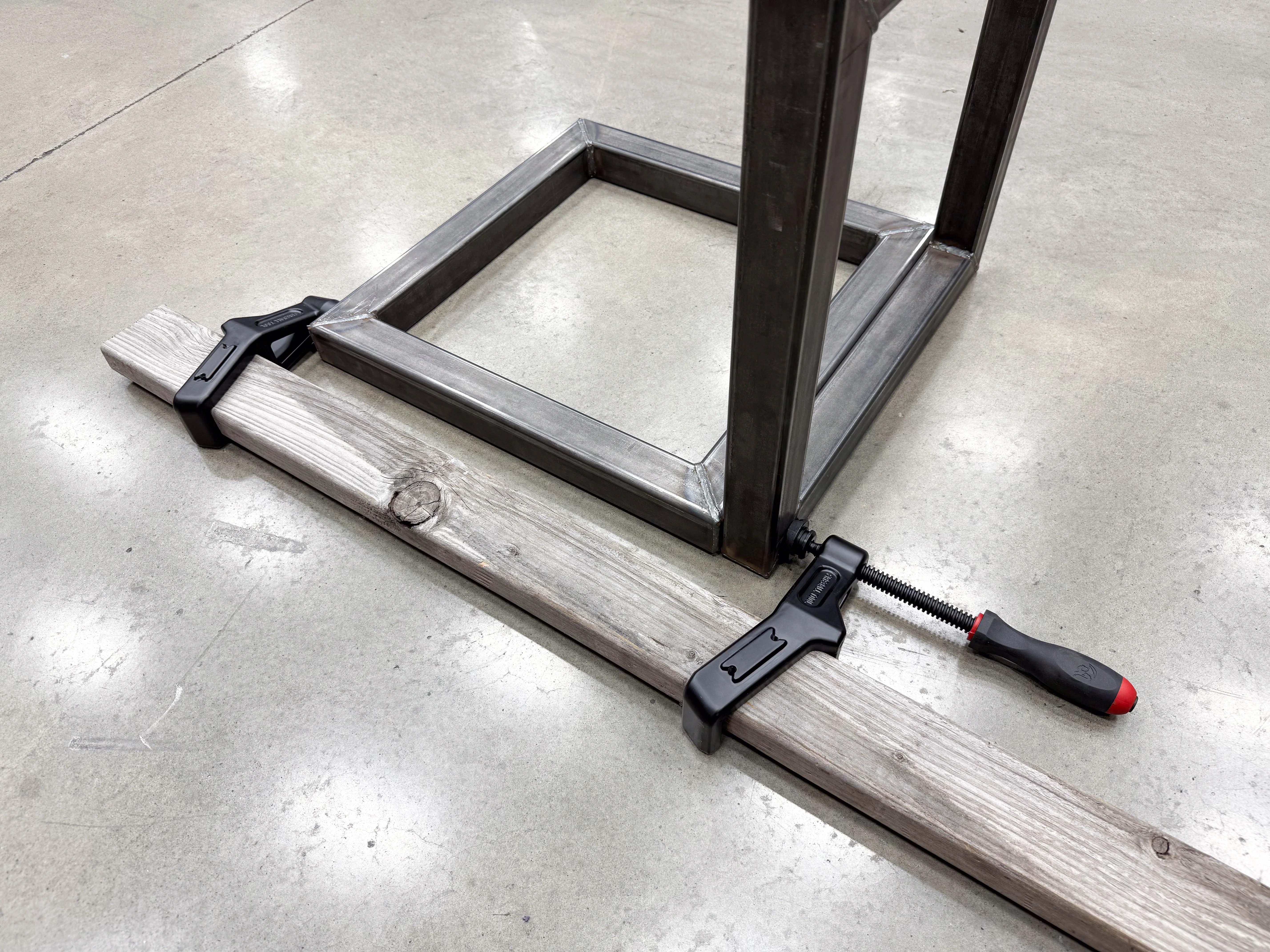 Lumber Maximus Clamp 2" x 4" (Single Clamp Set) - Image 21