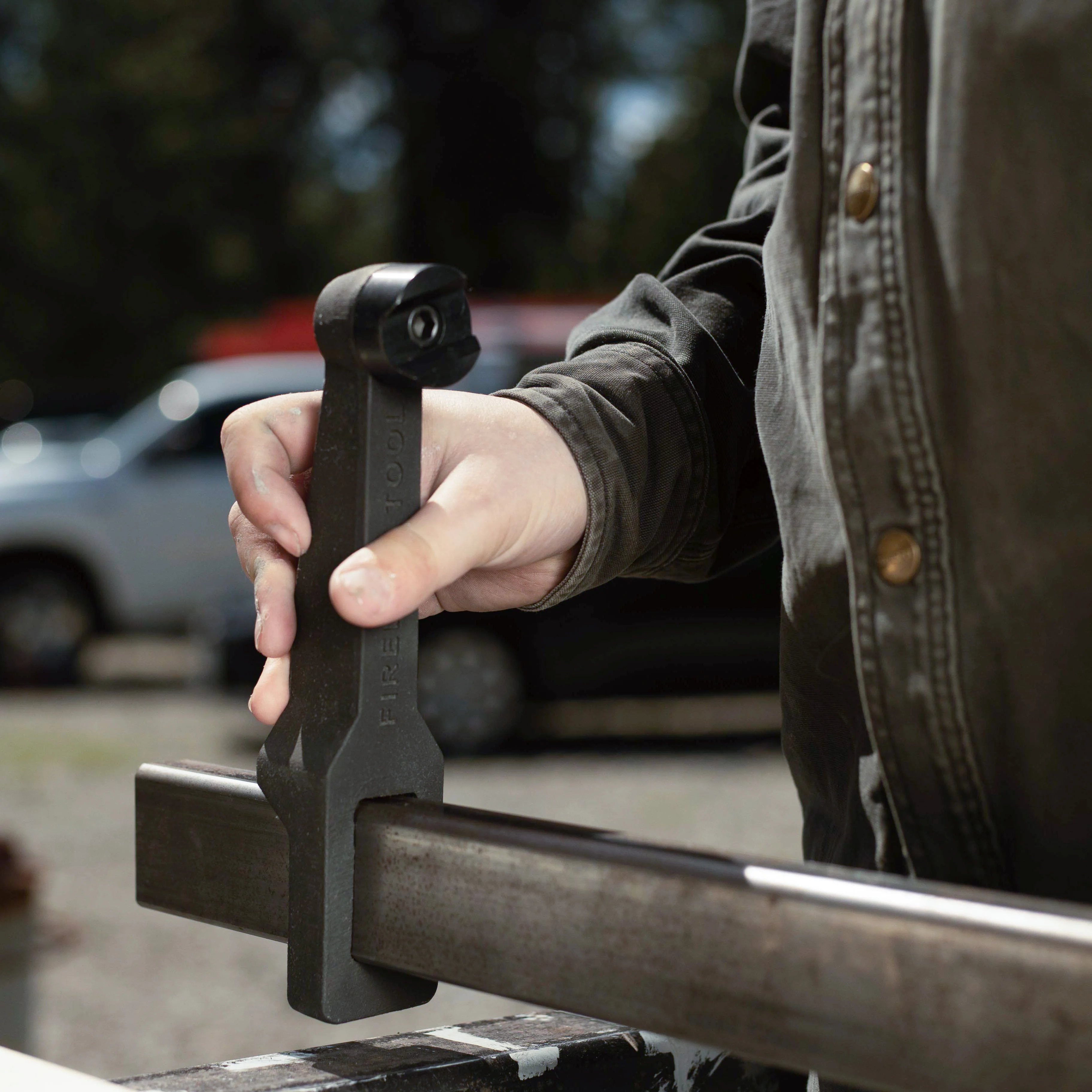Maximus Bar and Dog Clamp (2 Sets of Clamps) - Image 6