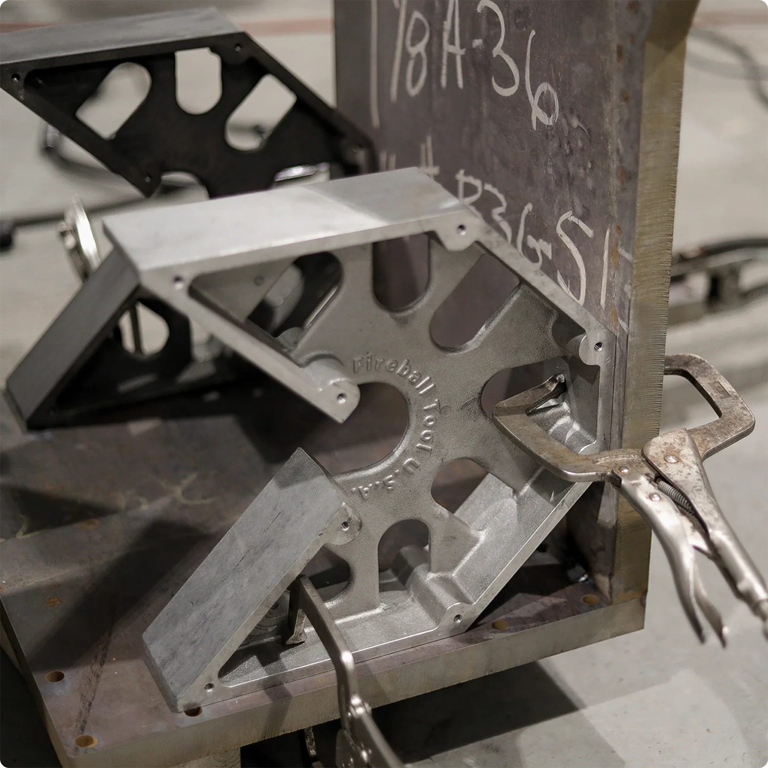 Mega Square - Image 11